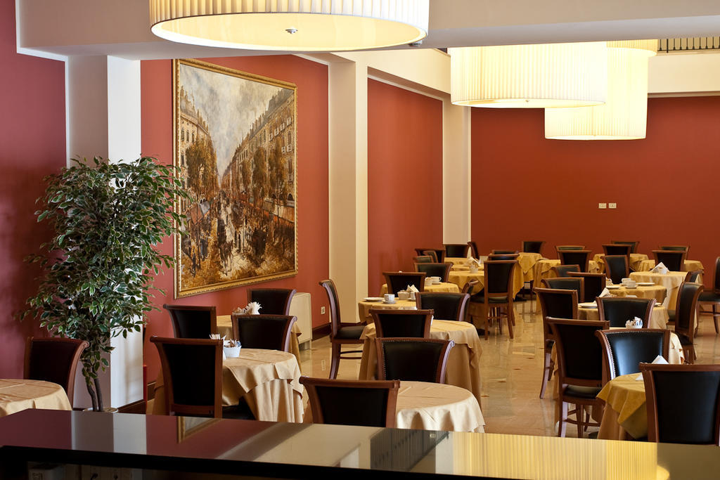 Hotel Maxim Anzola dell'Emilia Dış mekan fotoğraf