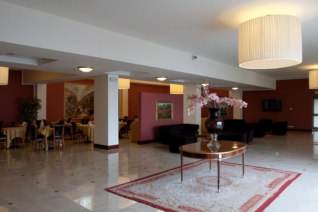 Hotel Maxim Anzola dell'Emilia Dış mekan fotoğraf
