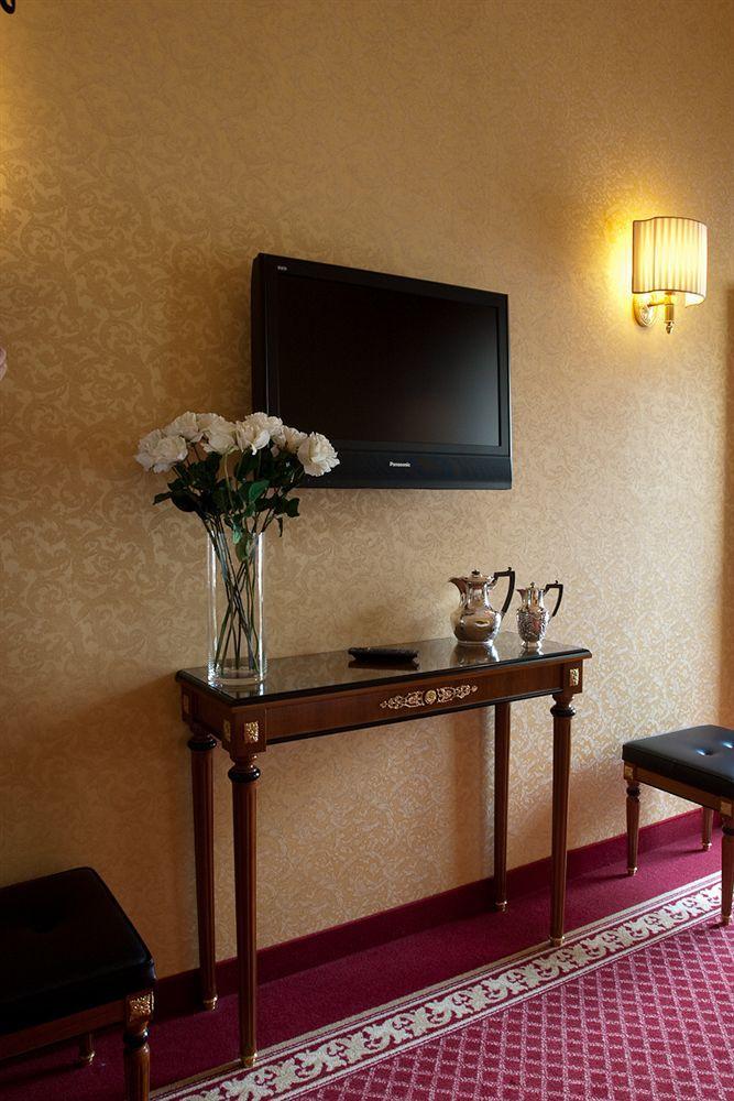 Hotel Maxim Anzola dell'Emilia Dış mekan fotoğraf